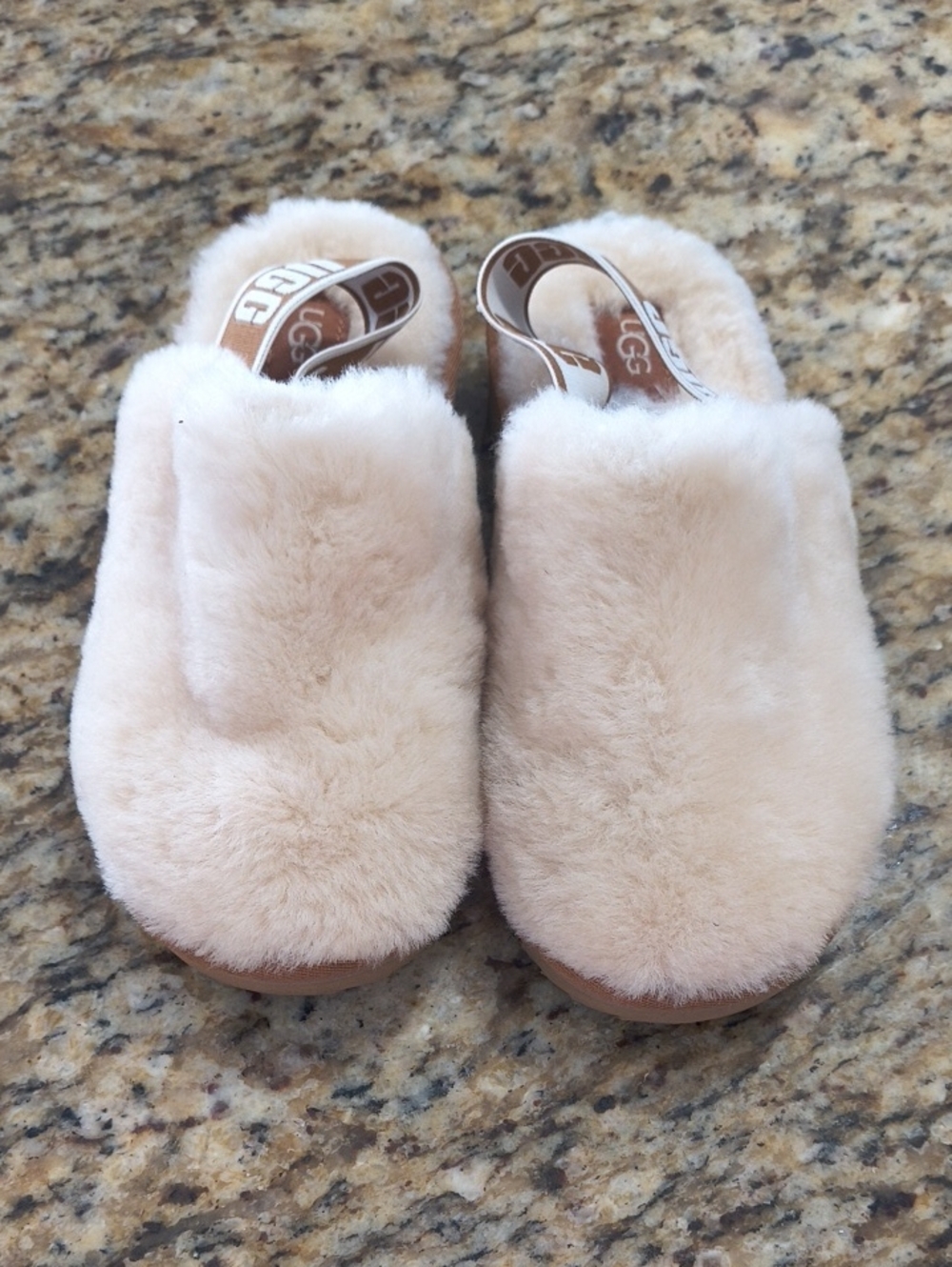 UGG Girls Plush Shearling Slide Slippers in Blush